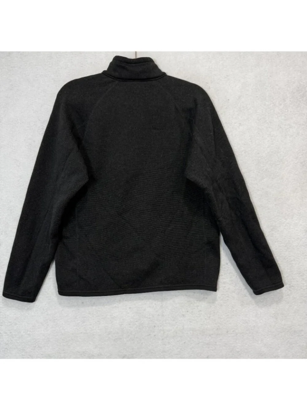 Patagonia Pullover Mens Medium Black Fleece 1/4 Zip Chest Pocket Hiking Layer